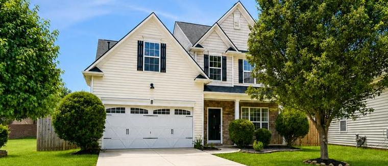 8 Carillon Ct, Simpsonville, SC